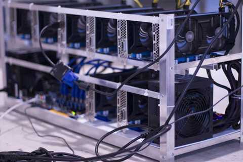 Bitcoin Struggles Below Resistance While Fibonacci Support Comes Into Focus